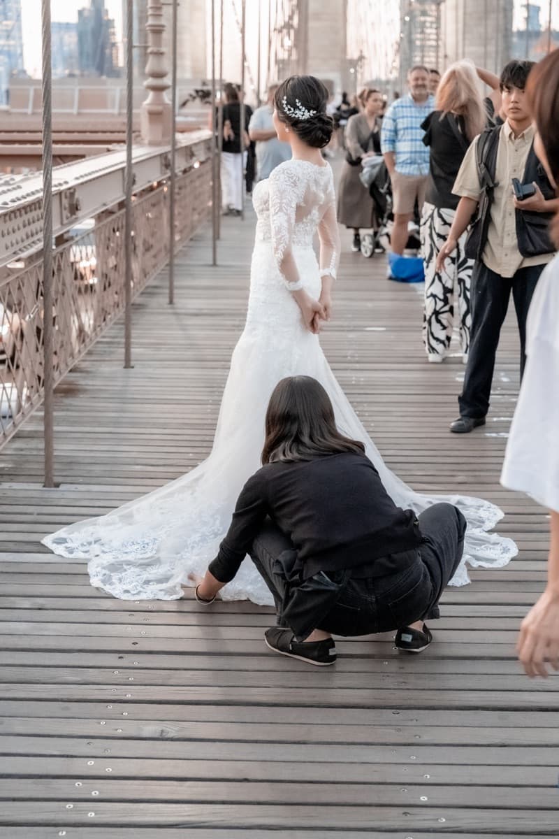 Behrang photographing a bridal session